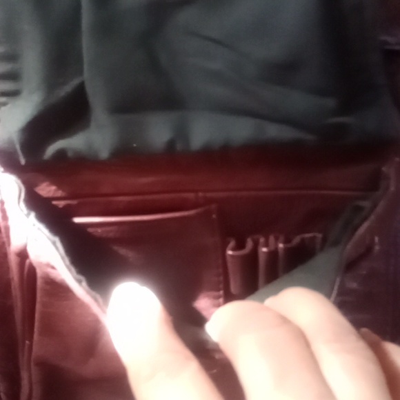 Handbag - Picture 4 of 4